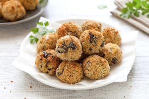Preparazione Polpette di quinoa e melanzane - Fase 3