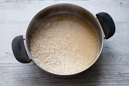 Preparazione Risotto alla crema di piselli, mozzarella e limone - Fase 2 Preparazione Risotto alla crema di piselli, mozzarella e limone - Fase 2
