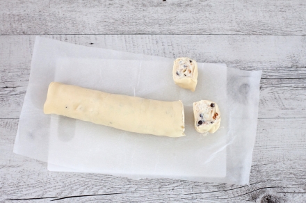 Preparazione Torta di girelle alla ricotta - Fase 3 Preparazione Torta di girelle alla ricotta - Fase 3