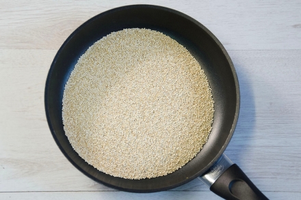 Preparazione Torta di mele e quinoa - Fase 2 Preparazione Torta di mele e quinoa - Fase 2