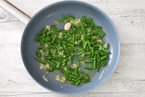 Preparazione Torta salata alle zucchine e fagiolini  - Fase 1