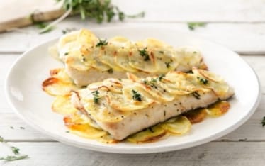 Tranci di nasello al forno con patate