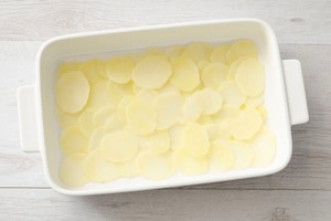 Preparazione Tranci di nasello al forno con patate - Fase 1