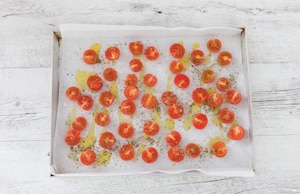 Preparazione Busiate con mozzarelline e pomodori confit - Fase 1