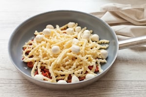 Preparazione Busiate con mozzarelline e pomodori confit - Fase 2