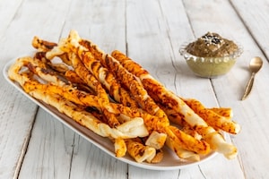 Preparazione Grissini al pomodoro con crema di melanzane - Fase 4