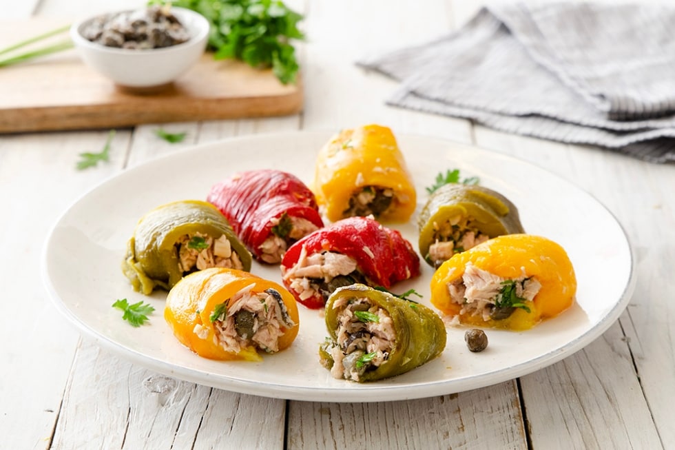 Involtini di peperoni al tonno ricetta