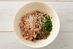 Preparazione Involtini di peperoni al tonno - Fase 2