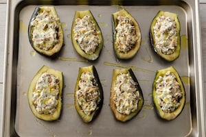Preparazione Melanzane ripiene di ricotta e funghi - Fase 5