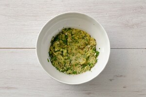 Preparazione Melanzane ripiene di ricotta e funghi - Fase 2