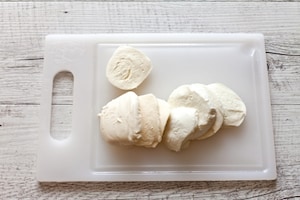 Preparazione Millefoglie estiva di mozzarella, pomodoro, melanzane e zucchine  - Fase 2