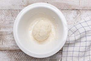 Preparazione Pizzette pronte in meno di 30 minuti - Fase 1