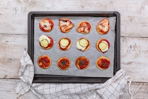 Preparazione Pizzette pronte in meno di 30 minuti - Fase 3