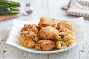 Preparazione Polpette di zucchine e mozzarella - Fase 3