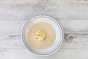 Preparazione Polpette di zucchine e mozzarella - Fase 2