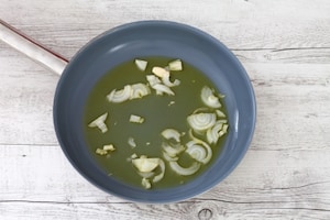 Preparazione Torta salata estiva di peperoni - Fase 2