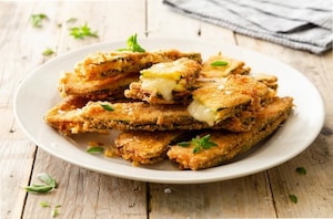 Preparazione Zucchine impanate ripiene al formaggio - Fase 6