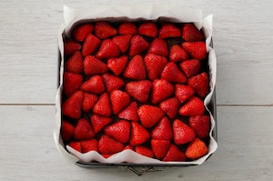 Preparazione Brownies al cioccolato e fragole - Fase 5