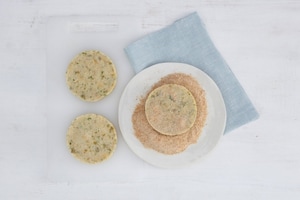 Preparazione Burger di cereali e legumi con salsa allo yogurt - Fase 1