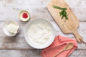Preparazione Crostata salata senza cottura - Fase 2
