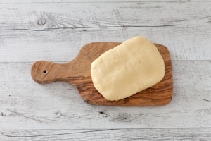 Preparazione Fagottini alle pesche - Fase 1