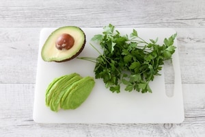 Preparazione Insalata di avocado, mango e carote - Fase 3