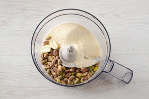 Preparazione Involtini di melanzane, pomodorini e pistacchi - Fase 1