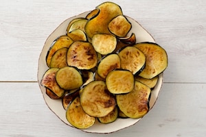 Preparazione Melanzane alle acciughe - Fase 1