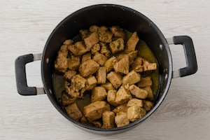 Preparazione Spezzatino ai sei profumi - Fase 3