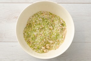 Preparazione Torta di pane e pistacchi - Fase 3