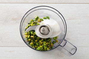 Preparazione Torta di pane e pistacchi - Fase 2