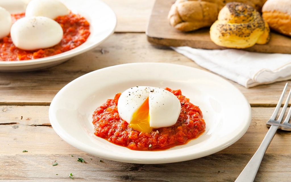 Uova sode: la ricetta per prepararle alla perfezione e 18 idee sfiziose per  utilizzarle in cucina