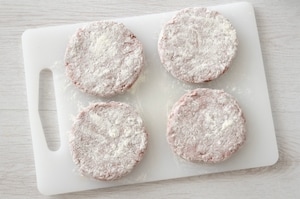 Preparazione Hamburger di carne - Fase 2