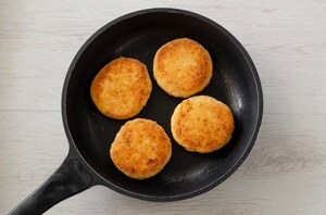 Preparazione Hamburger di salmone - Fase 3