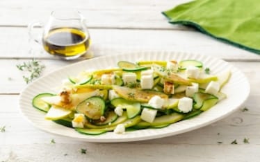 Insalata di cetrioli e pere