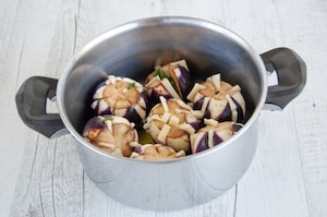 Preparazione Melanzane 'mbuttunate - Fase 2