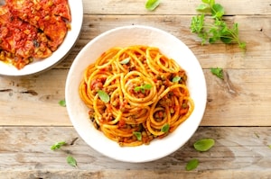 Preparazione Pasta con il ragù di tonno - Fase 5