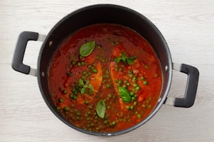 Preparazione Pasta con il ragù di tonno - Fase 3