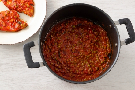Preparazione Pasta con il ragù di tonno - Fase 4 Preparazione Pasta con il ragù di tonno - Fase 4