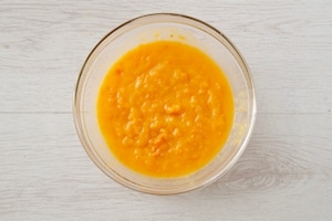 Preparazione Semifreddo alle albicocche - Fase 2