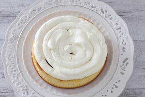 Preparazione Torta di compleanno drip cake - Fase 2