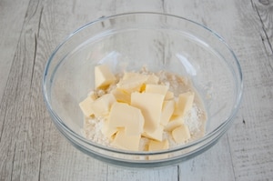 Preparazione Galette alle prugne - Fase 1