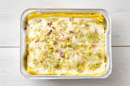 Preparazione Lasagne ai pistacchi e taleggio - Fase 5 Preparazione Lasagne ai pistacchi e taleggio - Fase 5