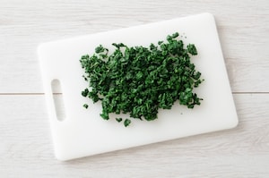 Preparazione Linguine con baccalà, uvetta e cavolo nero - Fase 3