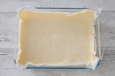 Preparazione Torta di mele in teglia - Fase 1 Preparazione Torta di mele in teglia - Fase 1