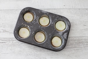 Preparazione Tortine rovesciate alle pere e cocco  - Fase 2