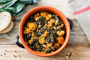 Preparazione Zuppa di cavolo nero con pane toscano - Fase 5