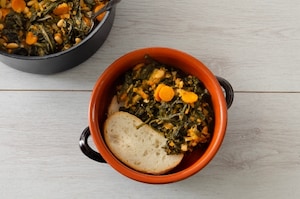 Preparazione Zuppa di cavolo nero con pane toscano - Fase 4