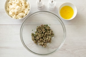 Preparazione Calamari ripieni al forno - Fase 1