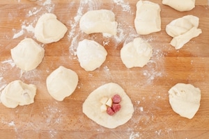 Preparazione Danubio salato allo yogurt  - Fase 3